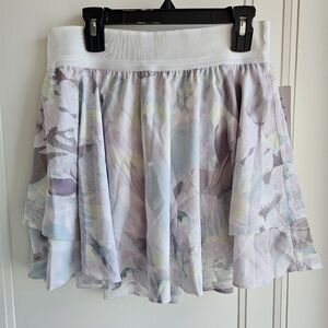 Lululemon Court Rival HR Skirt Long 4” Liner Size 6